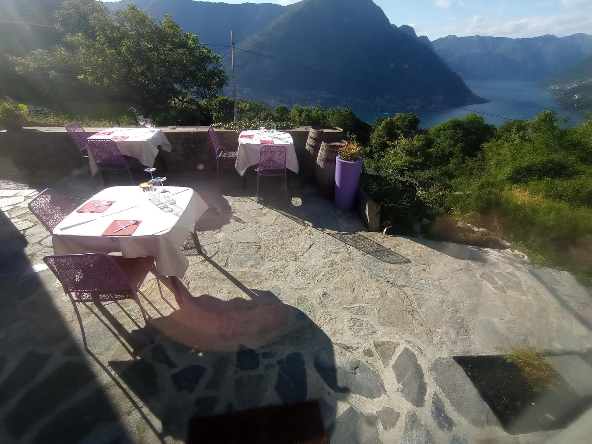 Essentia Bed & Breakfast